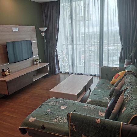 Teo Resident 2 Vivacity Jazz Suite 4 Kuching Exteriör bild